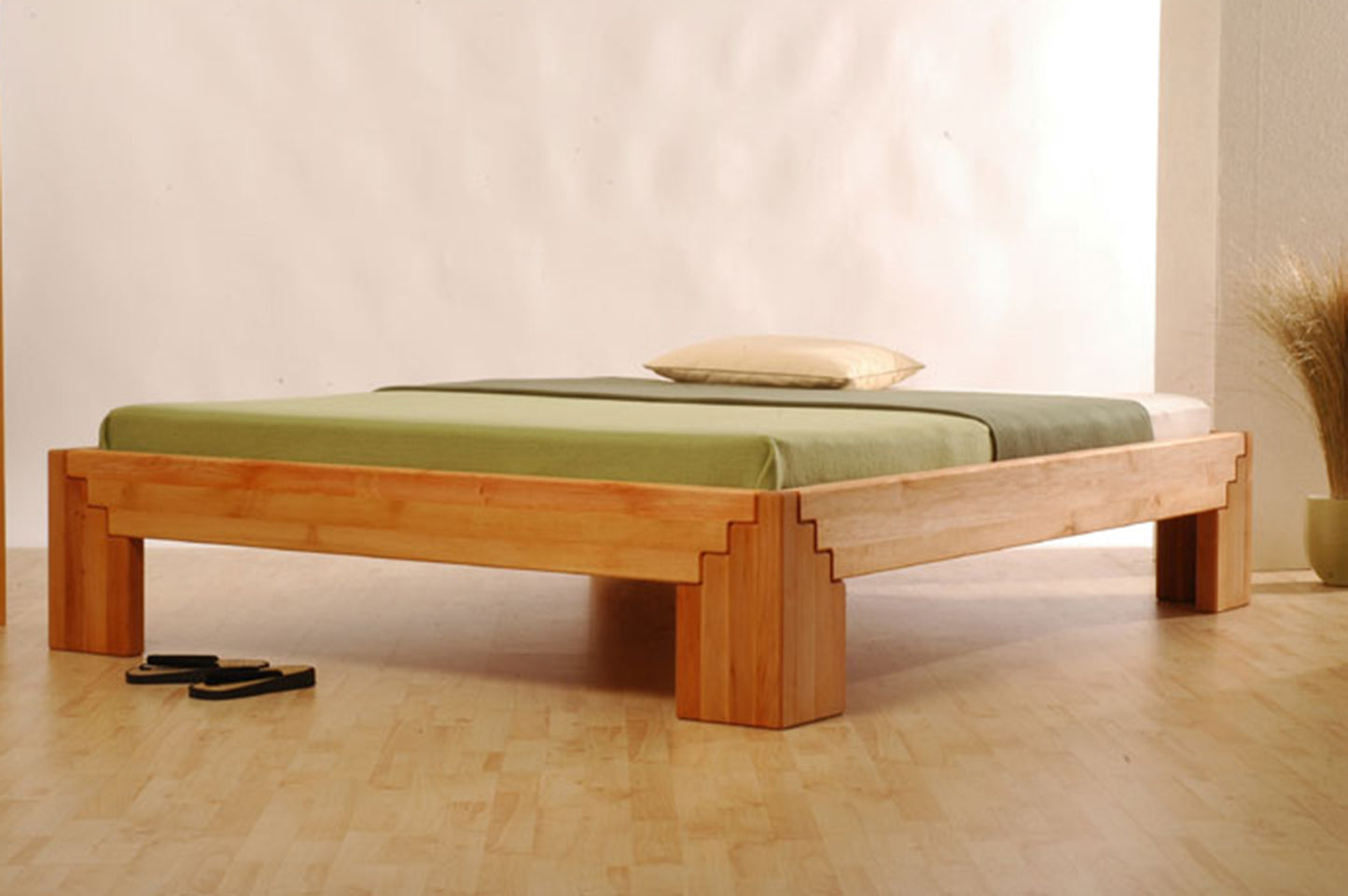 Massivholzbett PORTO